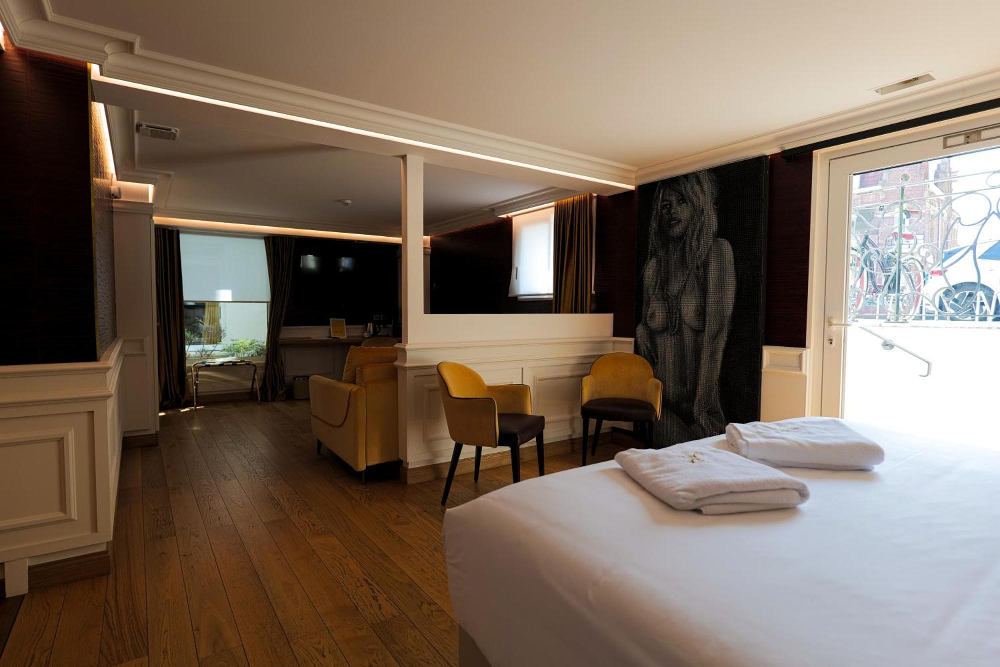 Hotel Merveilleux Cote Mer Дюнкерк Экстерьер фото